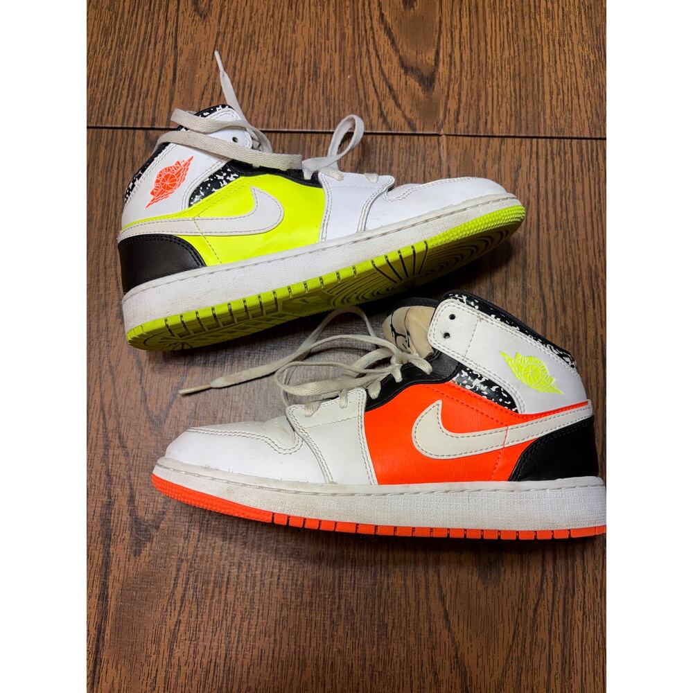 Nike Air Jordan 1 Mid GS Composition Notebook Volt and Orange Size 5Y